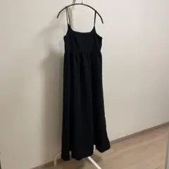 ti. 黒キャミワンピース ロング 背中開き
