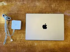 MacBook Pro M2pro 16GB