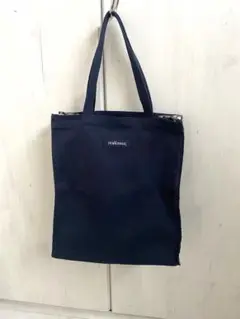 Item thumbnail for item d2892109-aa40-4913-9aa2-e5def8c236c9