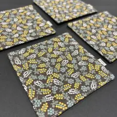 ハンドメイド　コースター　ミモザ　ブラウン③ ４枚セット
