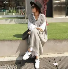☆ Vネック ロングベスト マキシ丈 グレー おしゃれ 大人気 高級感 韓国