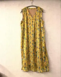 ワールド スチェッソ シフォン 花柄 ワンピース