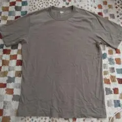 新品未使用　ユニクロ　Tシャツ XL