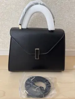 ハンドバッグ ショルダーバッグ　ヴァレクストラ　イジィデ風