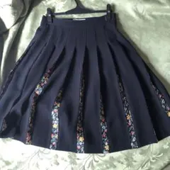 cacharel プリーツスカート