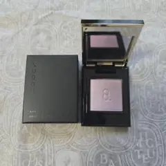 SUQQU　モノルックアイズP03 AWFUJIZOME 淡藤染