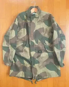 SUPER SHRUB SUPPLY ベルギーカモ　ショーツ リーフ（REEF）（レディース）GEOMETRIC パイル ショーツ