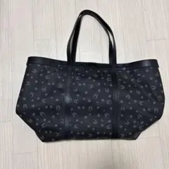 Item thumbnail for item 76183705-e322-4915-8738-b47a00655498