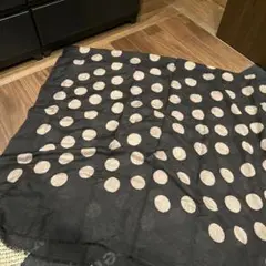 ベックソンダーガード　ドット柄ストール