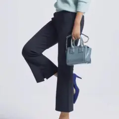 ドゥクラッセ　DoCLASSE　リラクシーストレッチ　裾スリット　Ｍ　ネイビー