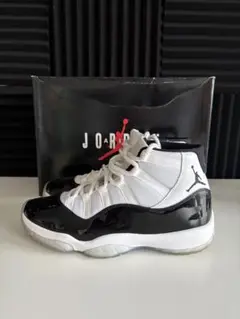 最終値下げAIR JORDAN11 CONCORD 2018 27.5cm