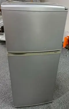 ①ET315A⭐️SANYOノンフロン直冷式冷凍冷蔵庫⭐️ SANYO ノンフロン直冷式冷凍冷蔵庫 冷蔵庫 2010年 ⭐️引き取り