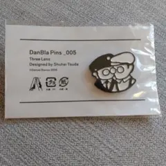 男性ブランコピンバッチ