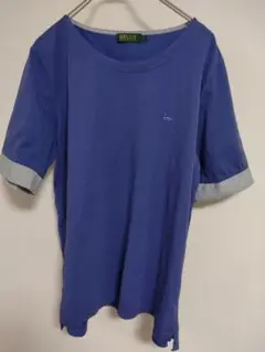 デコイのブルーのTシャツ