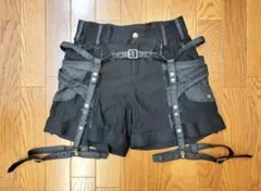 【お取り置き】ozz on japan * ガーターベルト付きショートパンツ ozzon ガーター ショートパンツ - メルカリ
