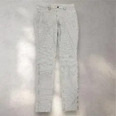 新品未使用品✨ユニクロ　UNIQLO スキニーパンツ　カジュアルパンツ　Ｌ