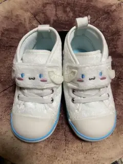 Item thumbnail for item 40cf16a5-9bb7-41c1-a139-3417d159d7fe