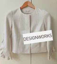 美品　DESIGN WORKS ノーカラー　ジャケット　ベージュ　38