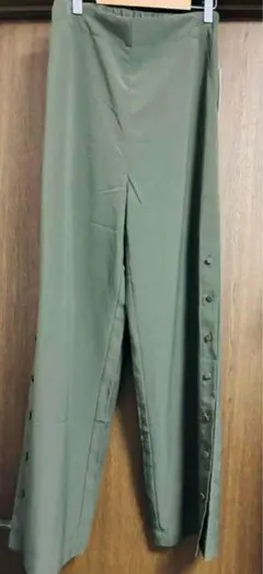 ハイウエストパンツ