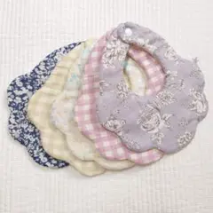 No.323 ハンドメイドもくもくスタイ5枚セット