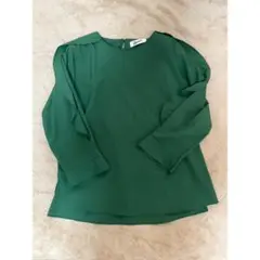美品　Jennic ジェニック　レディース　カットソー　フリル　長袖　グリーン