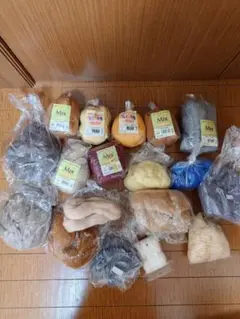 ハマナカ羊毛フェルトMIX 5色セットB　＋断捨離につきオマケ追加