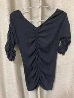 AKTE トップスブラックシャーリングZARAクラネジャーナルFRAY