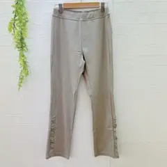 【ジャンニロジュディチェ】 ストレートパンツ フリル裾 ウエストゴム S相当