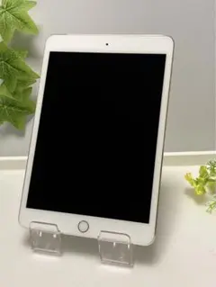 iPad mini 第3世代 16 GB シルバーMGHW2J/A バッテリー良