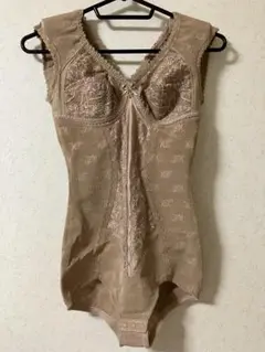 新品未着用☆マミエール フレンチスーツ モカ D75 新品未着用☆マミエール フレンチスーツ モカ D75 2025年最新