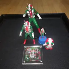 値下げ⭕️仮面ライダーV3 フィギュア＋ウエハースシールセット