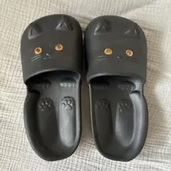 猫の顔デザイン キッズサンダル 黒　約20〜21cm