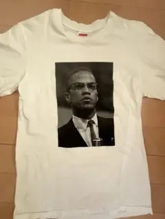 Supreme Tシャツ