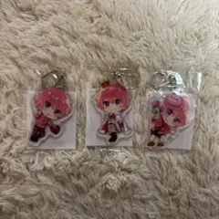 さとみアクキー