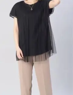 UNTITLED エアリーチュールカットソー