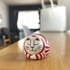 リサラーソン ガチャ ルドルフ 赤 かわいい