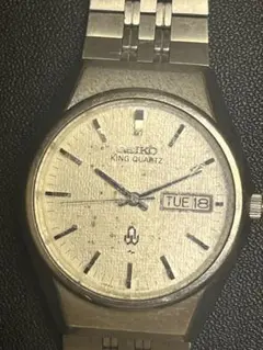 SEIKO KING QUARTZ