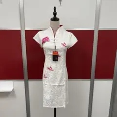 ホワイトチャイナドレス 花柄刺繍サイズL/XL