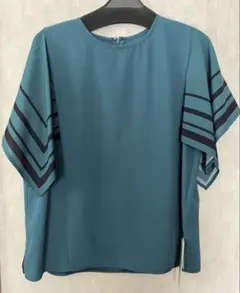 アンデミュウ　ブラウス新品