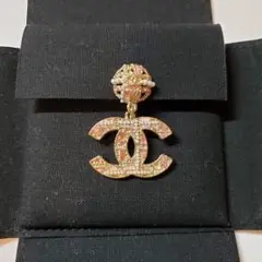 CHANELシャネル 片耳 イヤリング 美品 ロゴ ツイード