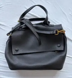 ショルダーバッグ
