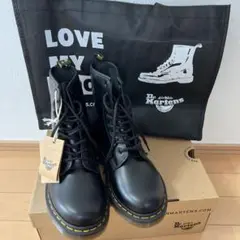 新品ドクターマーチン 1460ブラック 24センチ