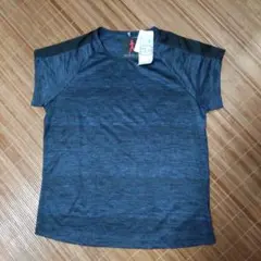 Ｔシャツ