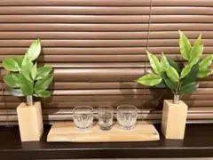フラワーベース　サカキたて　花瓶