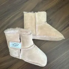 アグuggベビーブーツピンク色12.5cm