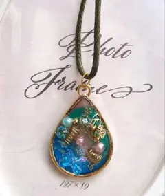 Item thumbnail for item ab817f8f-946d-45ef-bac0-695c6e099d81