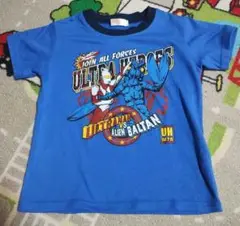 ウルトラマンTシャツ　ウルトラマンVSバルタン星人　120cm