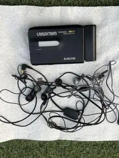 SONY カセットウォークマン WM-FX70 カセットプレーヤー SONY WM-FX70 Walkman AM/FM Radio Cassette Player Japan Black