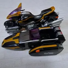Item thumbnail for item 0391aac8-8d58-42aa-bd8f-55f481e27e3e