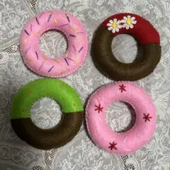ハンドメイド　フェルトドーナツ４個　おままごと(=^ェ^=)